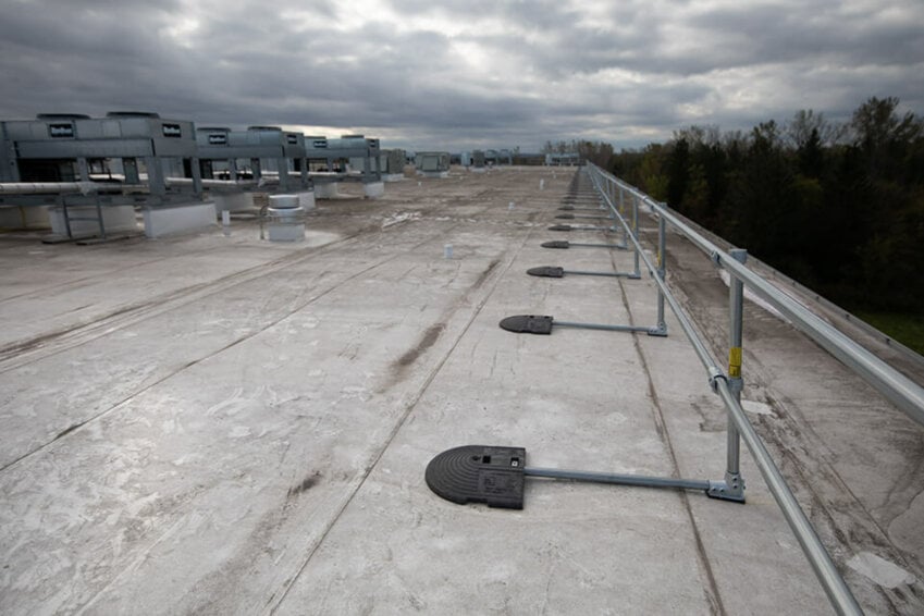 Kee Guard Rooftop Guardrail