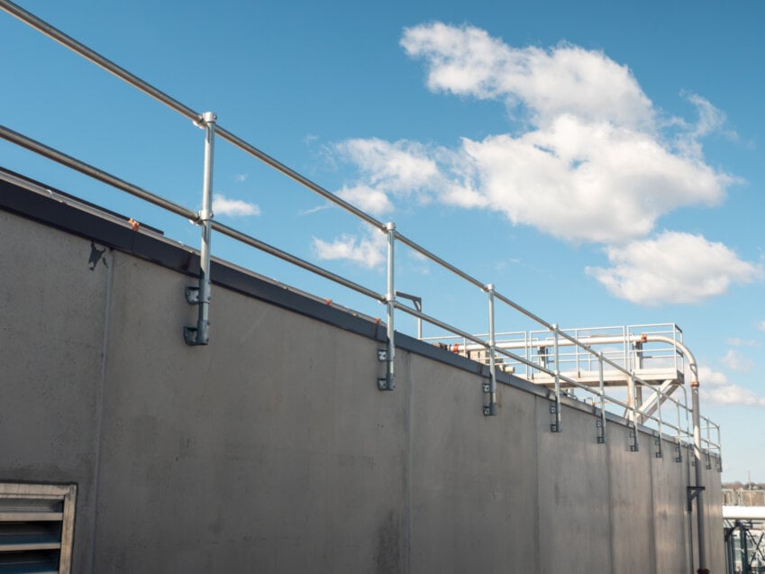 Wall Mounted Guardrail