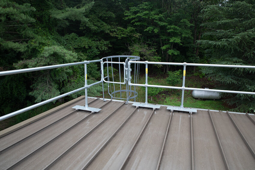 Standing Seam Roof Guardrail