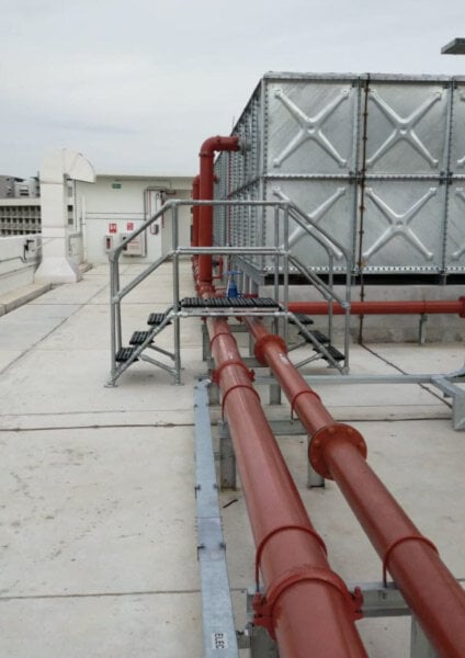 Rooftop Stairs - A Non-Penetrating System for Safe Access