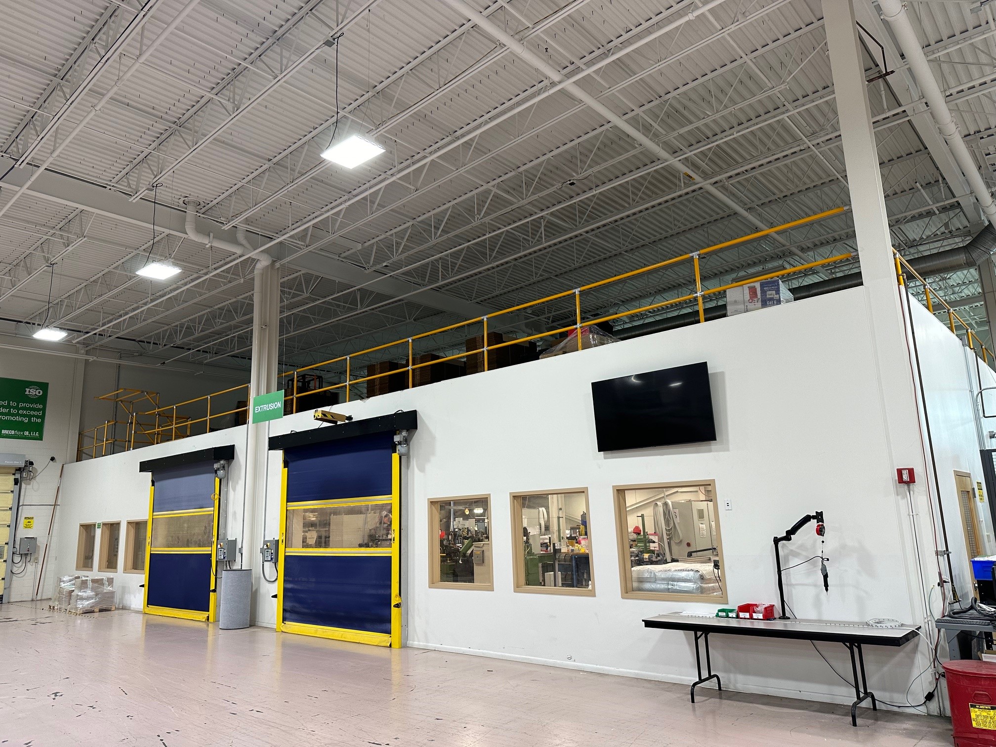 manufacturing plant mezzanine guardrail