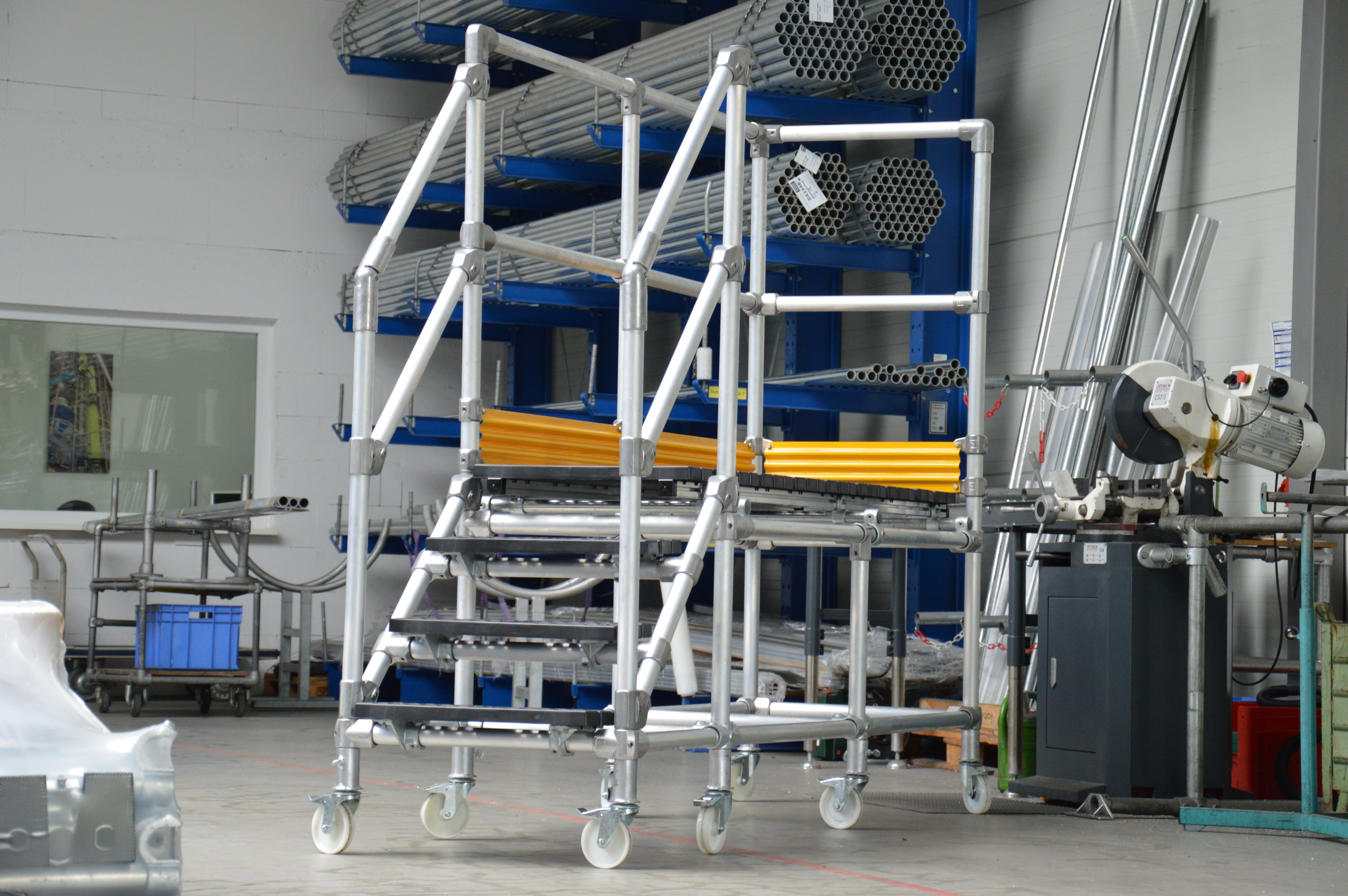 rolling safety platform
