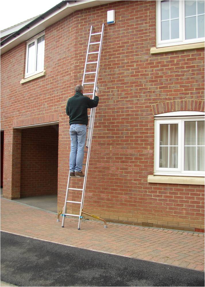Extension Ladders What are They And Who Uses Them 